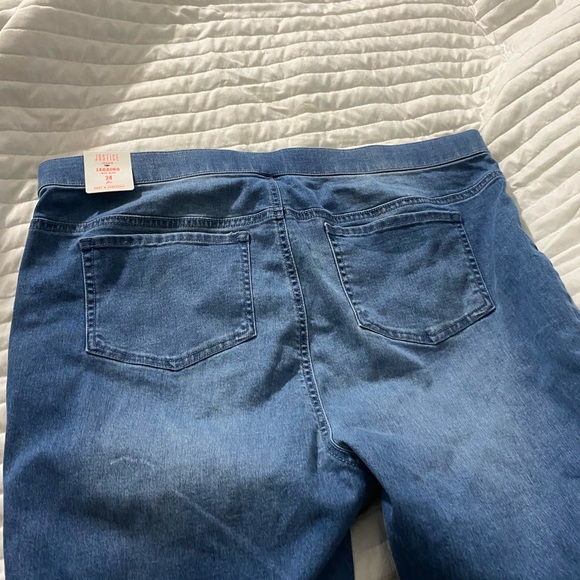 2pair justice plus 24 , I say fit like a 16 - Picture 4 of 8